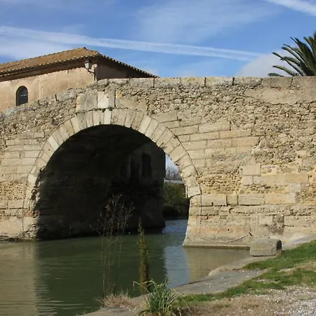 بيت ضيافة L'itinerante 3*