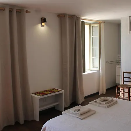 L'itinerante 3* Le Somail